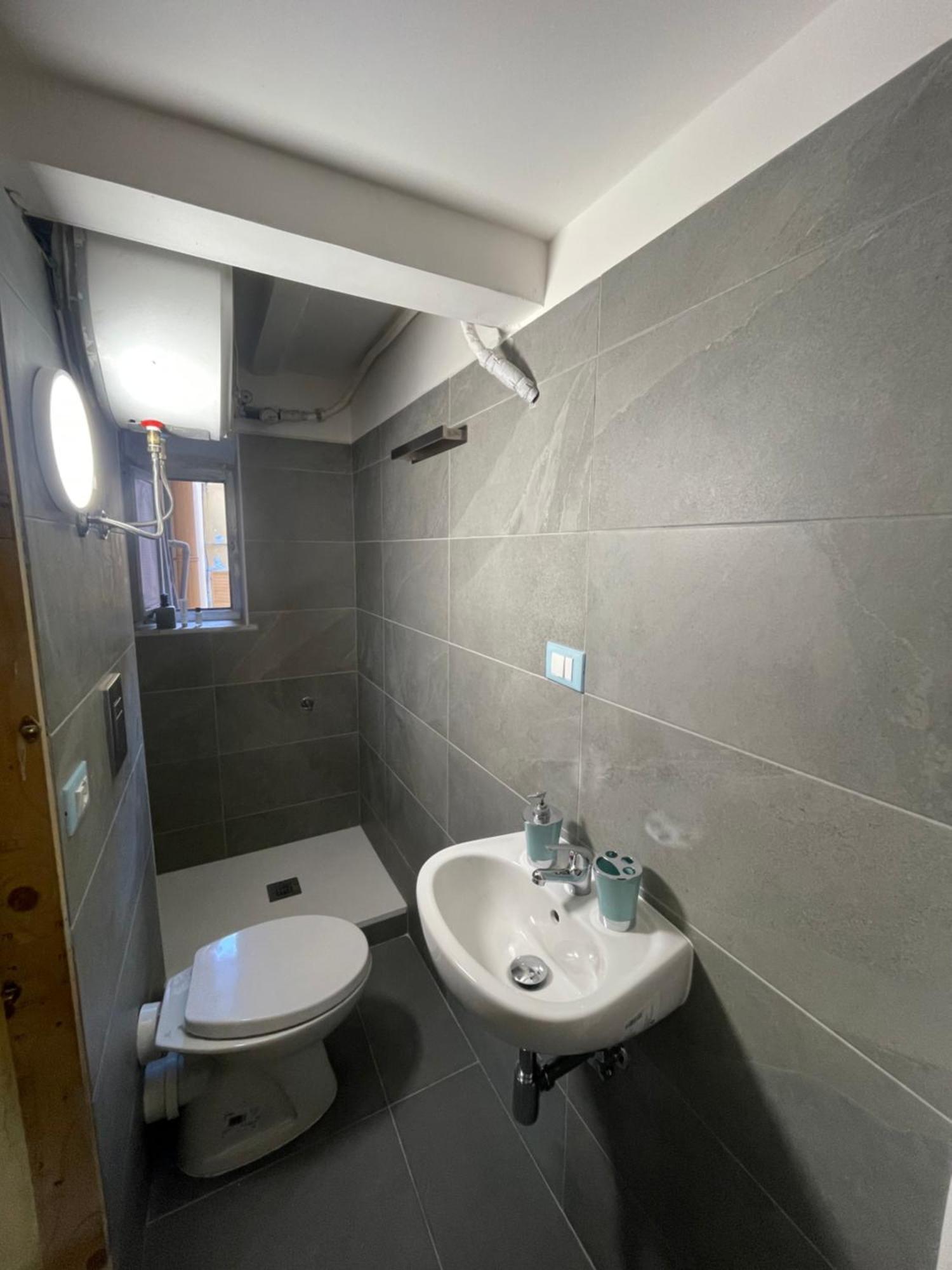 Ferienwohnung Bilocale Arredato Sestri Ponente Genua Exterior foto