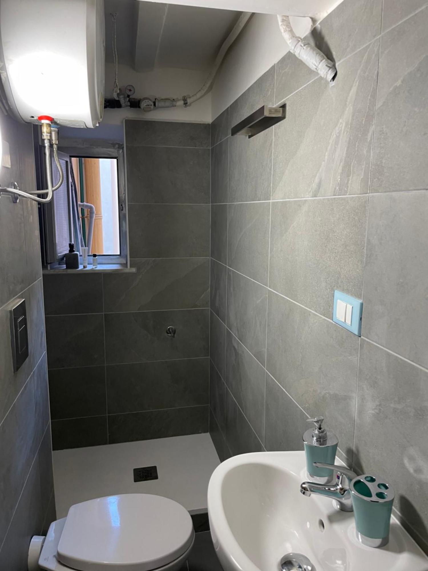 Ferienwohnung Bilocale Arredato Sestri Ponente Genua Exterior foto